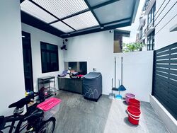 Platina Gardens (D27), Terrace #450354351